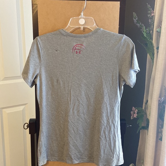 Under Armour semi-fitted volleyball shirt. S - Picture 5 of 7